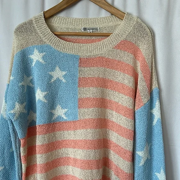 Lisa Robertson Pastel Flag Long Sleeve Boucle Sweater Shirt Top **Size M**🌸🌸 - Picture 3 of 4